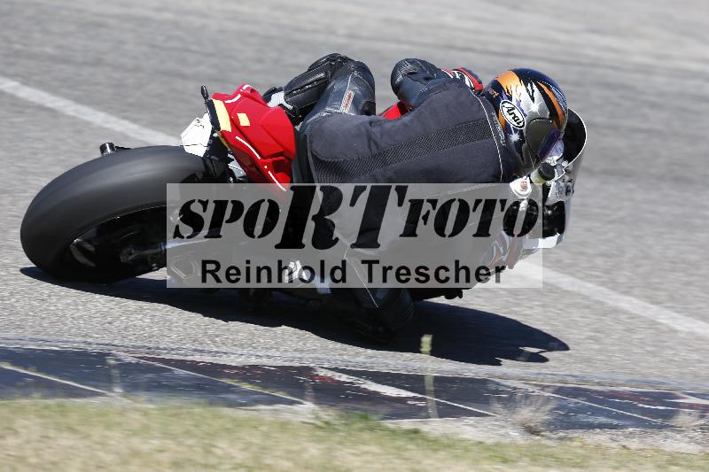 /13 01.05.2026  Speer Racing ADR/Gruppe rot/backside